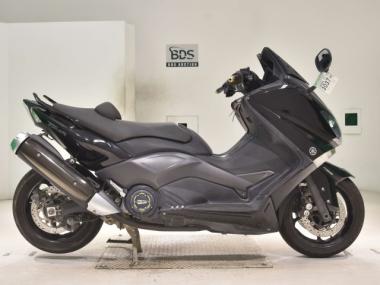 Yamaha T-MAX530