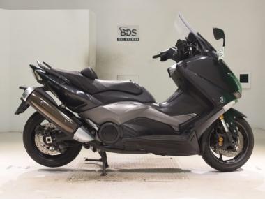 Yamaha T-MAX530
