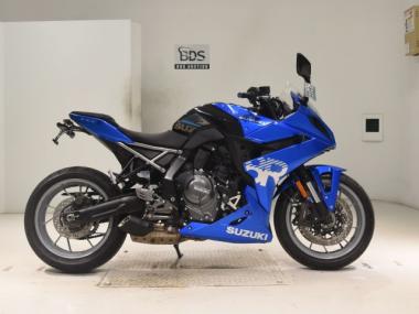 Suzuki Gsx-8r