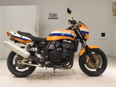 Kawasaki ZRX1100