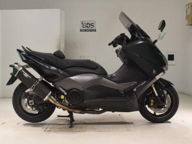Yamaha T-MAX530