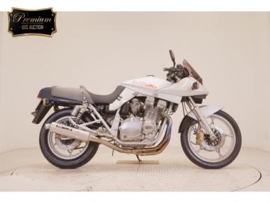 Suzuki GSX1100S Katana