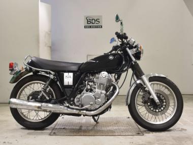 Yamaha SR400