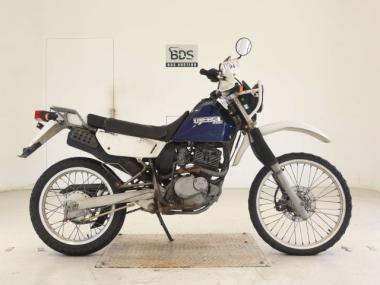 Suzuki Djebel200