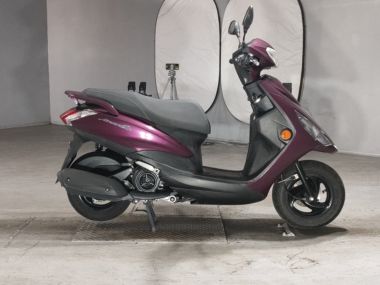 Yamaha Axis Z