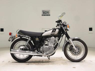 Yamaha SR400