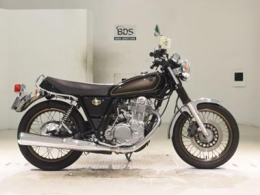 Yamaha SR400