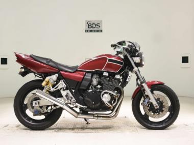 Yamaha XJR400R