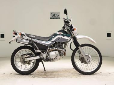 Yamaha Serow 225