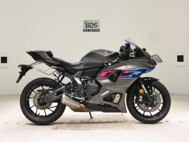 Yamaha Yzf-R7