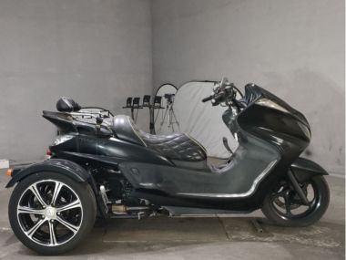 Yamaha Grand Majesty 250 Trike
