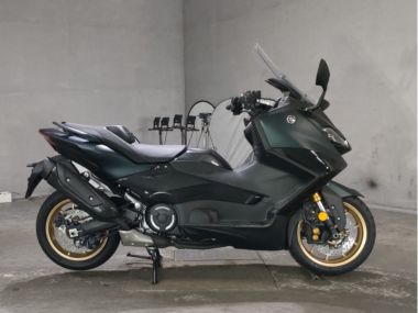 Yamaha T-MAX560