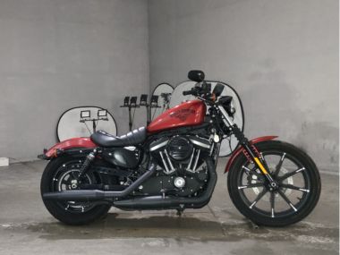 Harley-Davidson XL883N