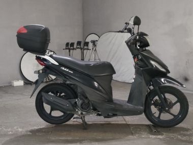 Suzuki Address V110