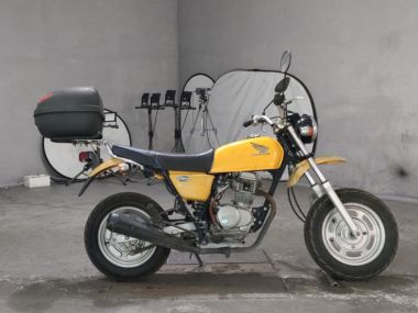 Honda APE100