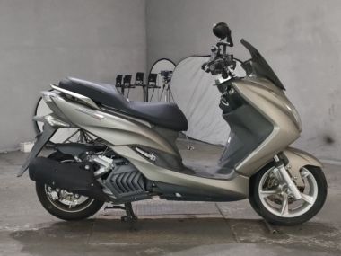 Yamaha Majesty 155s