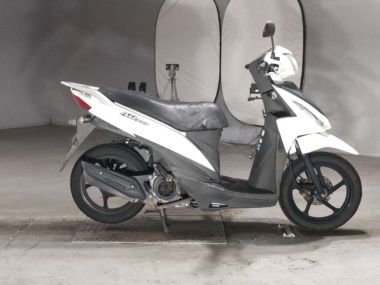 Suzuki Address V110