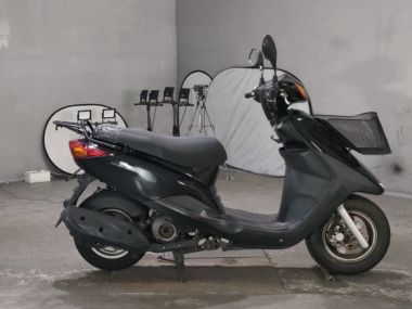 Yamaha Axis Treet