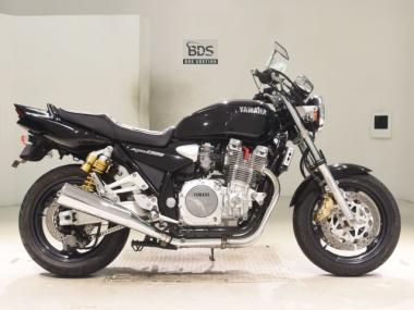 Yamaha XJR1300