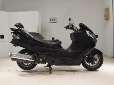 Suzuki Skywave 250s
