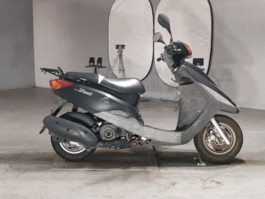 Yamaha Axis Treet