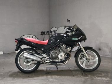 Yamaha XJ400 Diversion