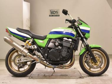 Kawasaki ZRX1100