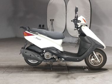 Yamaha Axis Treet