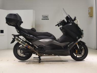 Yamaha T-MAX530