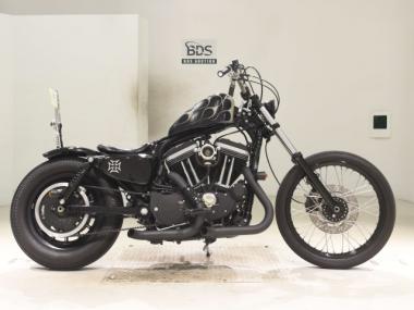 Harley-Davidson XL883N