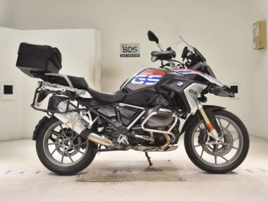 BMW R1250GS