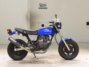 Honda APE100