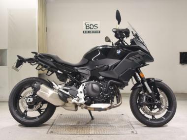 BMW F900XR