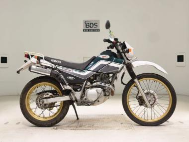 Yamaha Serow 225