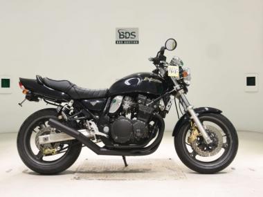 Suzuki Inazuma 400
