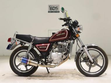 Suzuki GN125 F