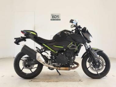 Kawasaki Z400