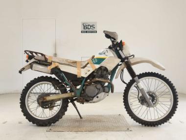 Yamaha Serow 225