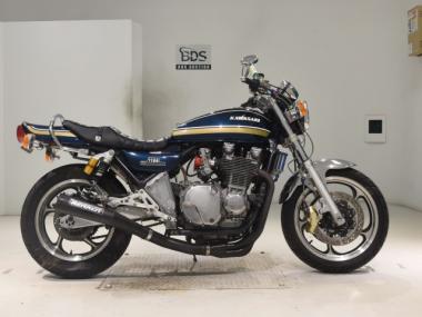 Kawasaki Zephyr1100