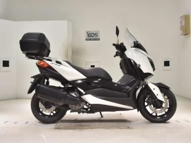Yamaha X-MAX250