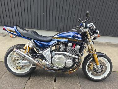 Kawasaki Zephyr1100