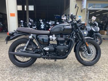 Triumph Bonneville T120 Black