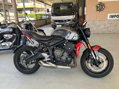 Triumph Trident 660
