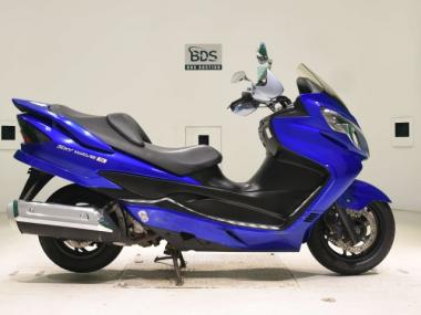 Suzuki Skywave 400s