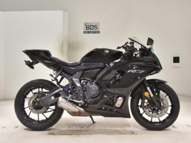 Yamaha Yzf-R7