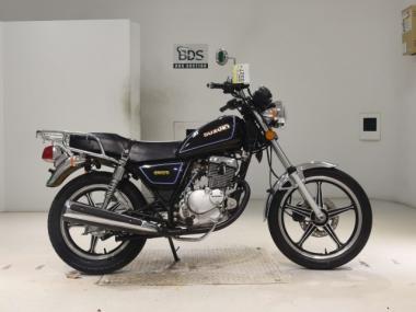 Suzuki GN125 F