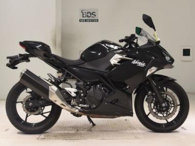 Kawasaki Ninja400