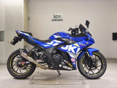 Suzuki GSX250R