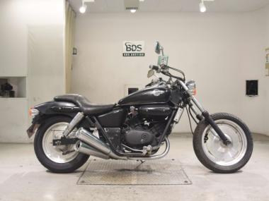 Honda Magna 250