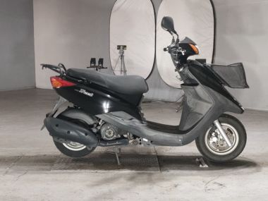 Yamaha Axis Treet